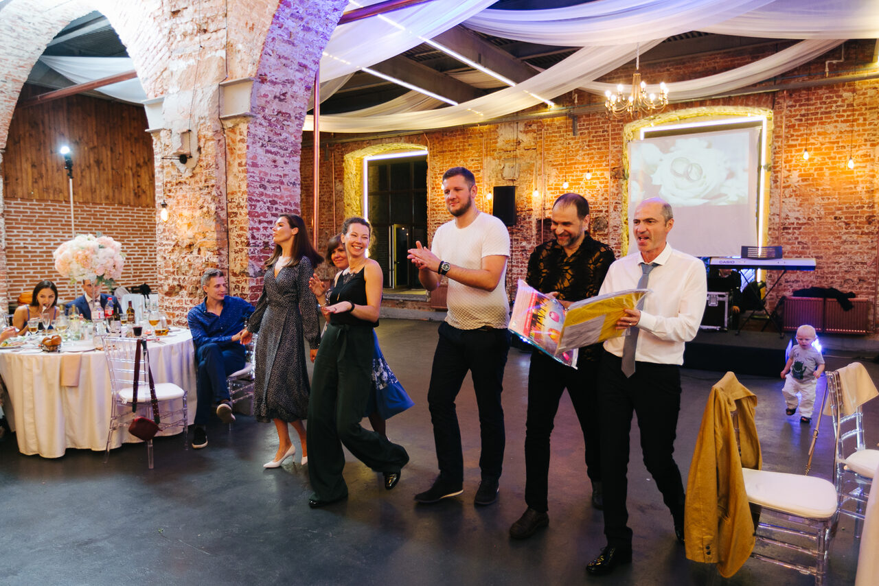 Арендовать Хаянис Холл