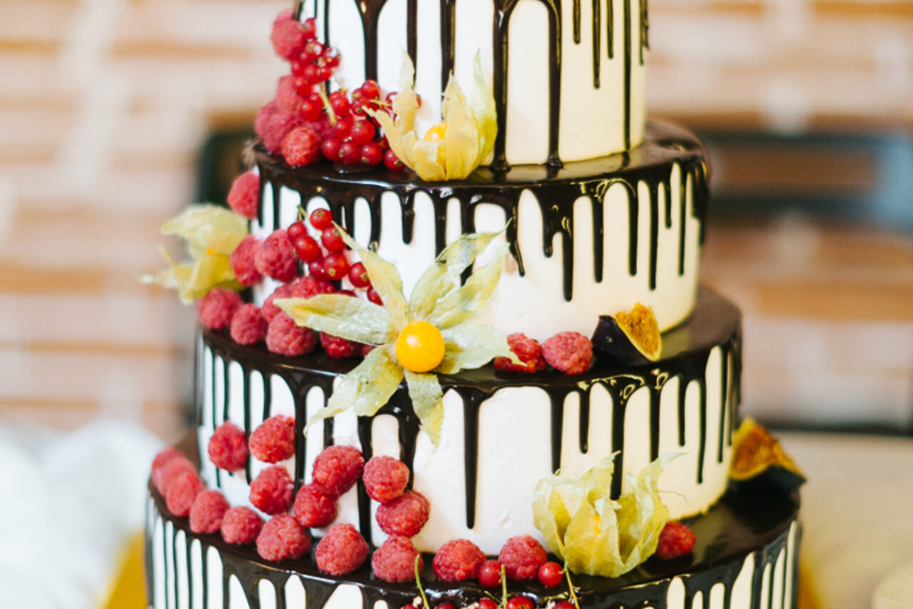 Арендовать Хаянис Холл