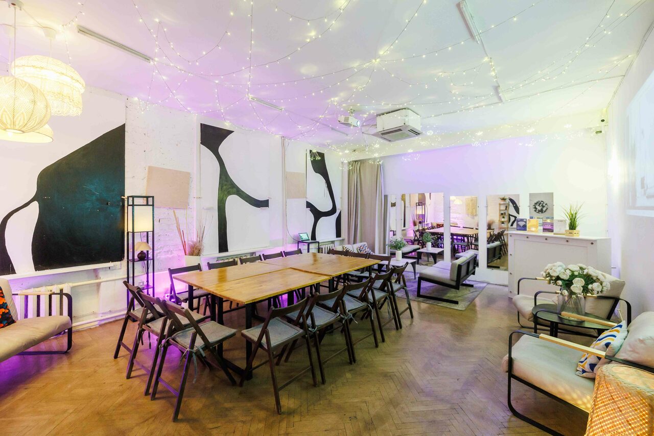 Арендовать Citrus Hall. Sweetie в старинном особняке для тренингов 