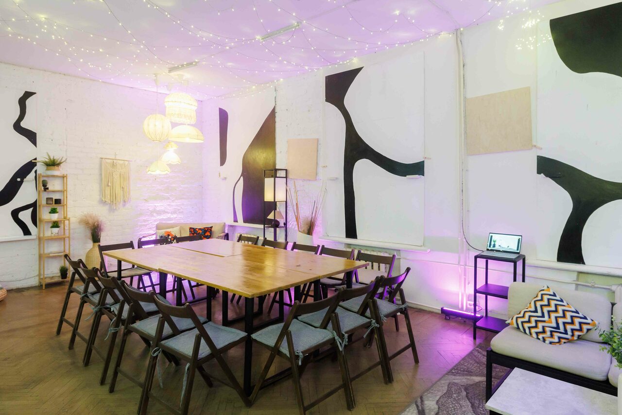 Арендовать Citrus Hall. Sweetie в старинном особняке для тренингов 