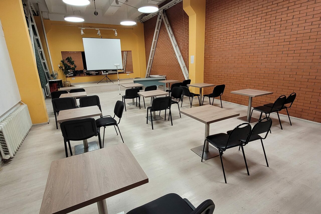 Арендовать SLAM SPACE (СЛАМ СПЕЙС). Жёлтый лофт