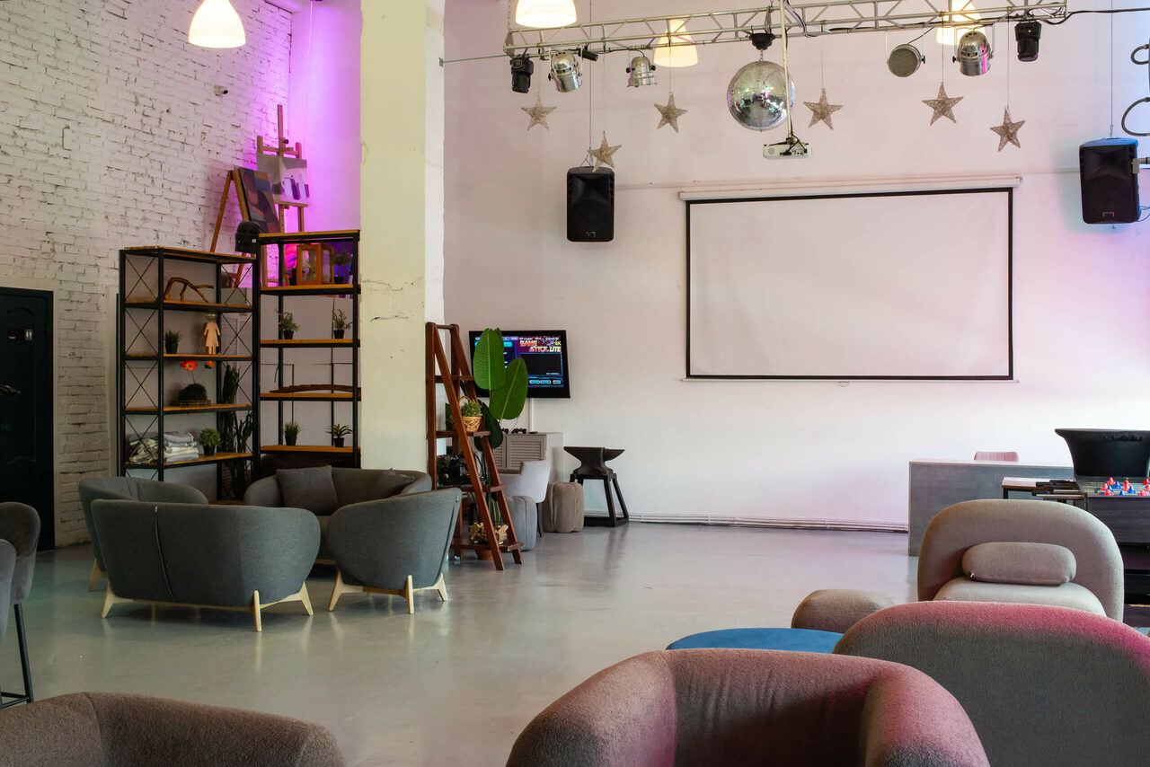 Арендовать Work Shop Loft. Зал 1 с верандой