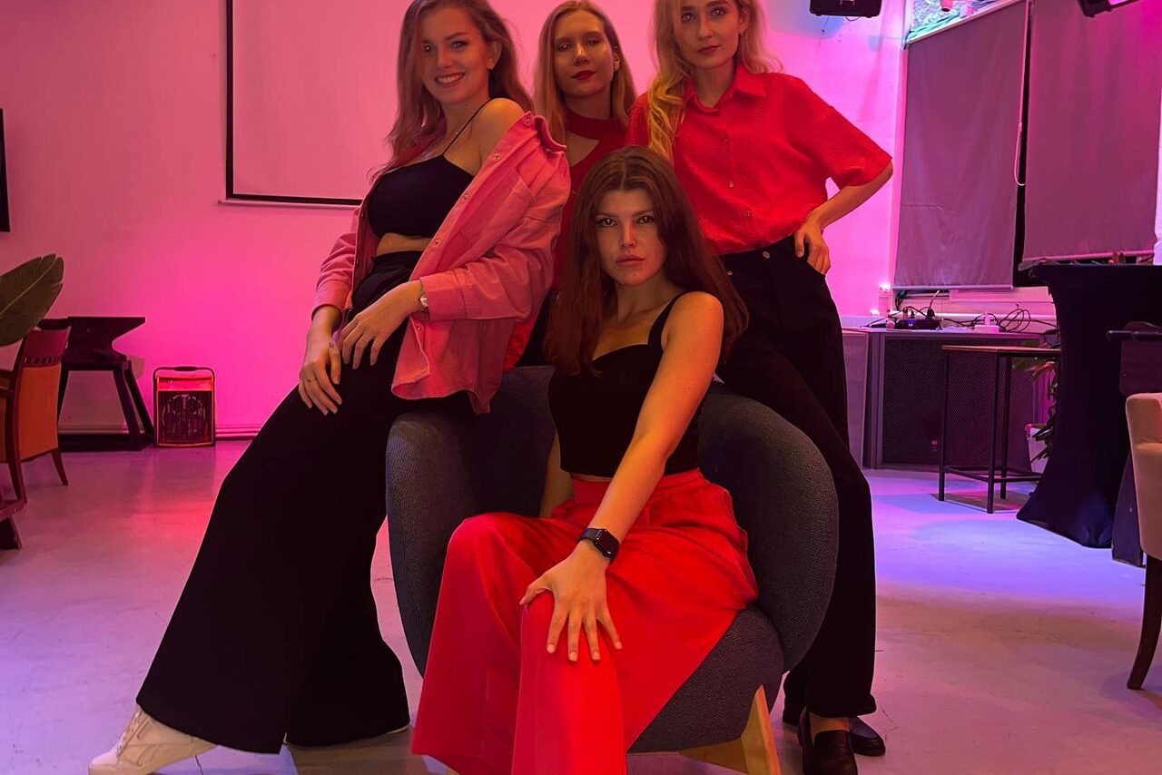 Арендовать Work Shop Loft. Зал 1 с верандой