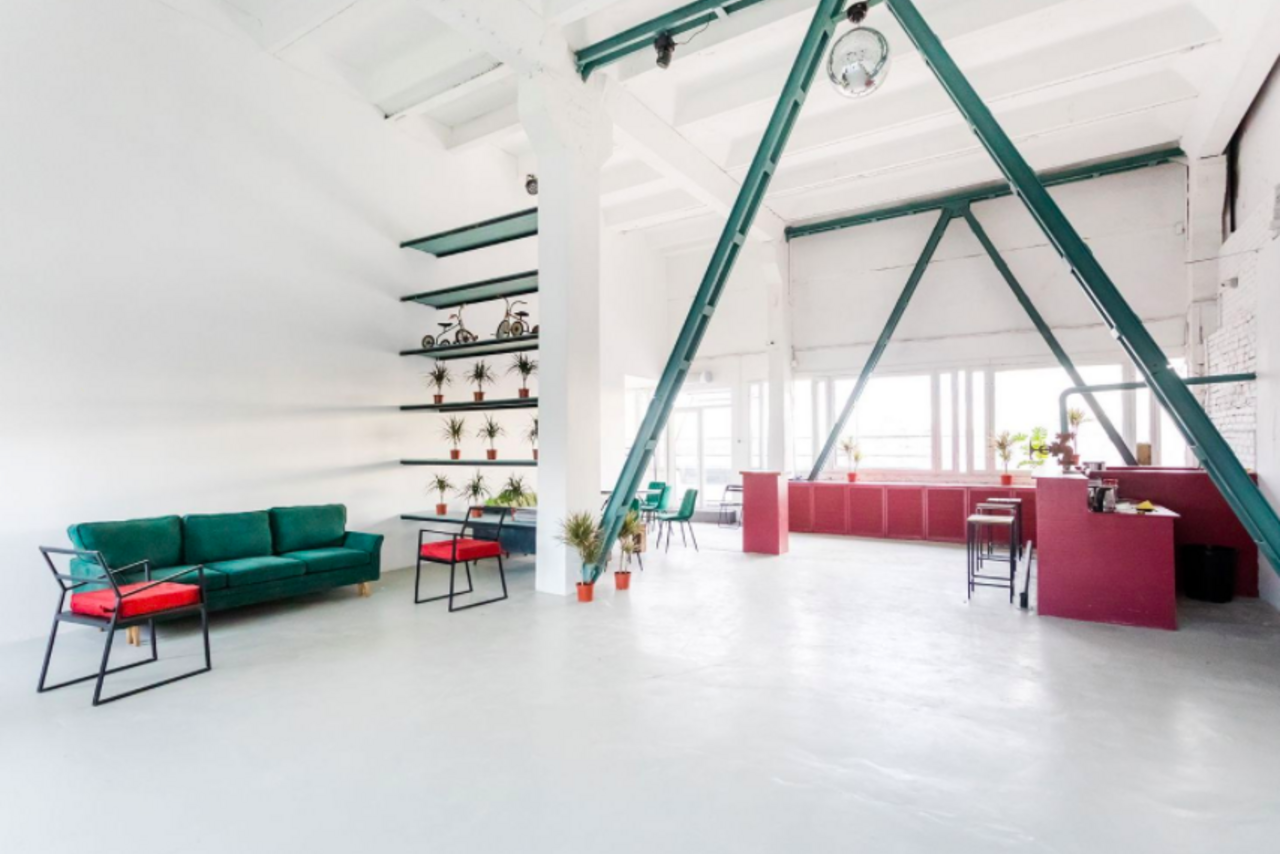 Арендовать Work Shop Loft. Зал 2 с верандой