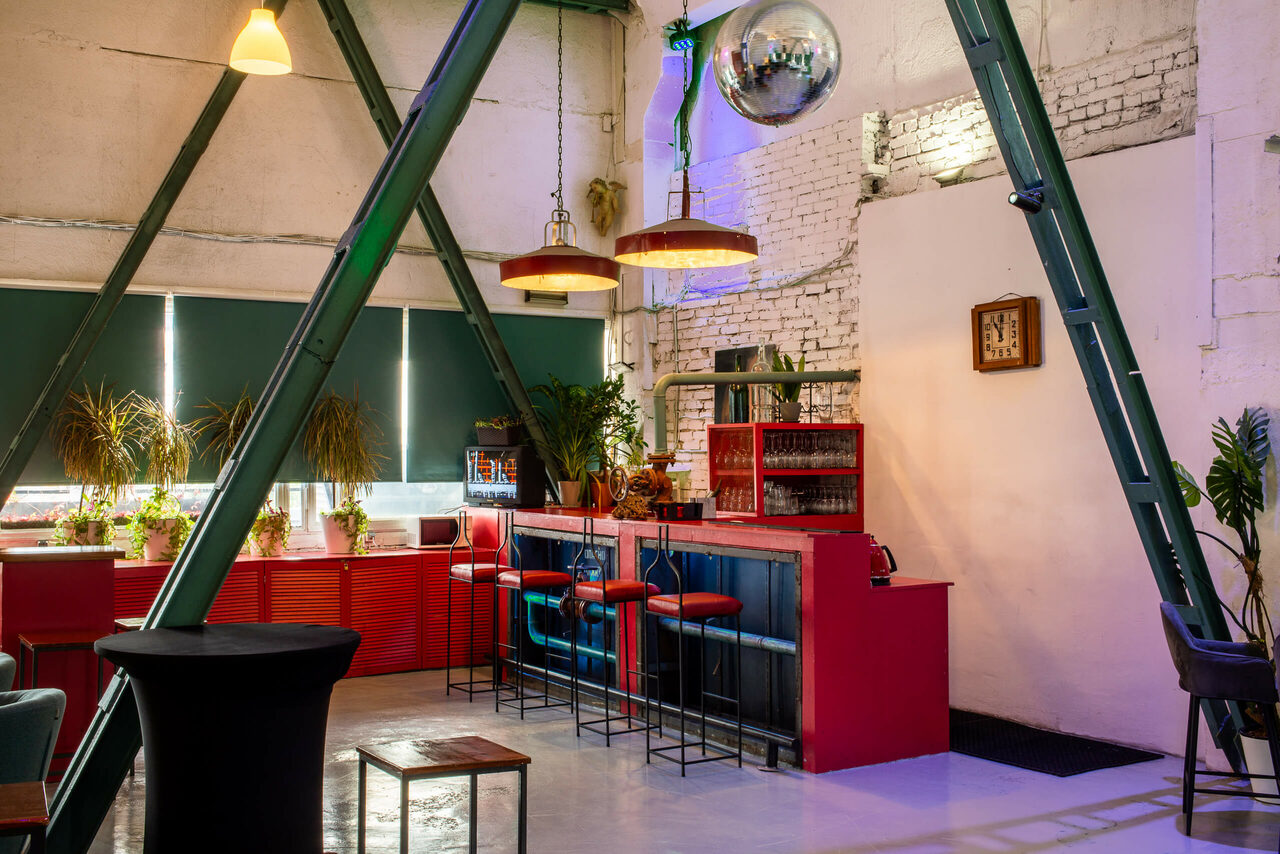 Арендовать Work Shop Loft. Зал 2 с верандой