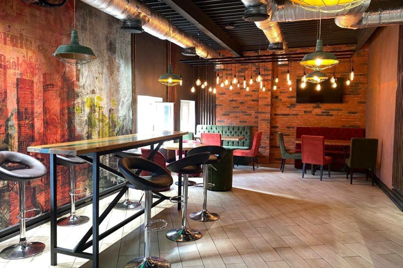 Арендовать An atmospheric loft for the perfect event 