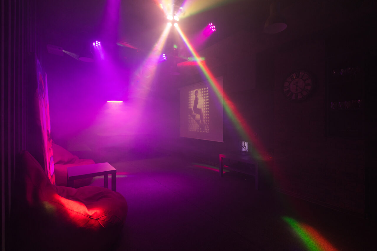 Арендовать FREEDOM (СВОБОДА)  Лофт в Новосибирске с полным эффектом ночного клуба