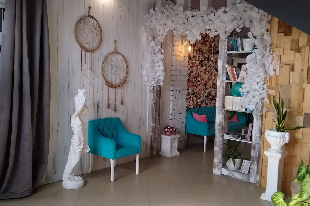 Арендовать Контора праздника. Зал в стиле лофт с отдельным входом