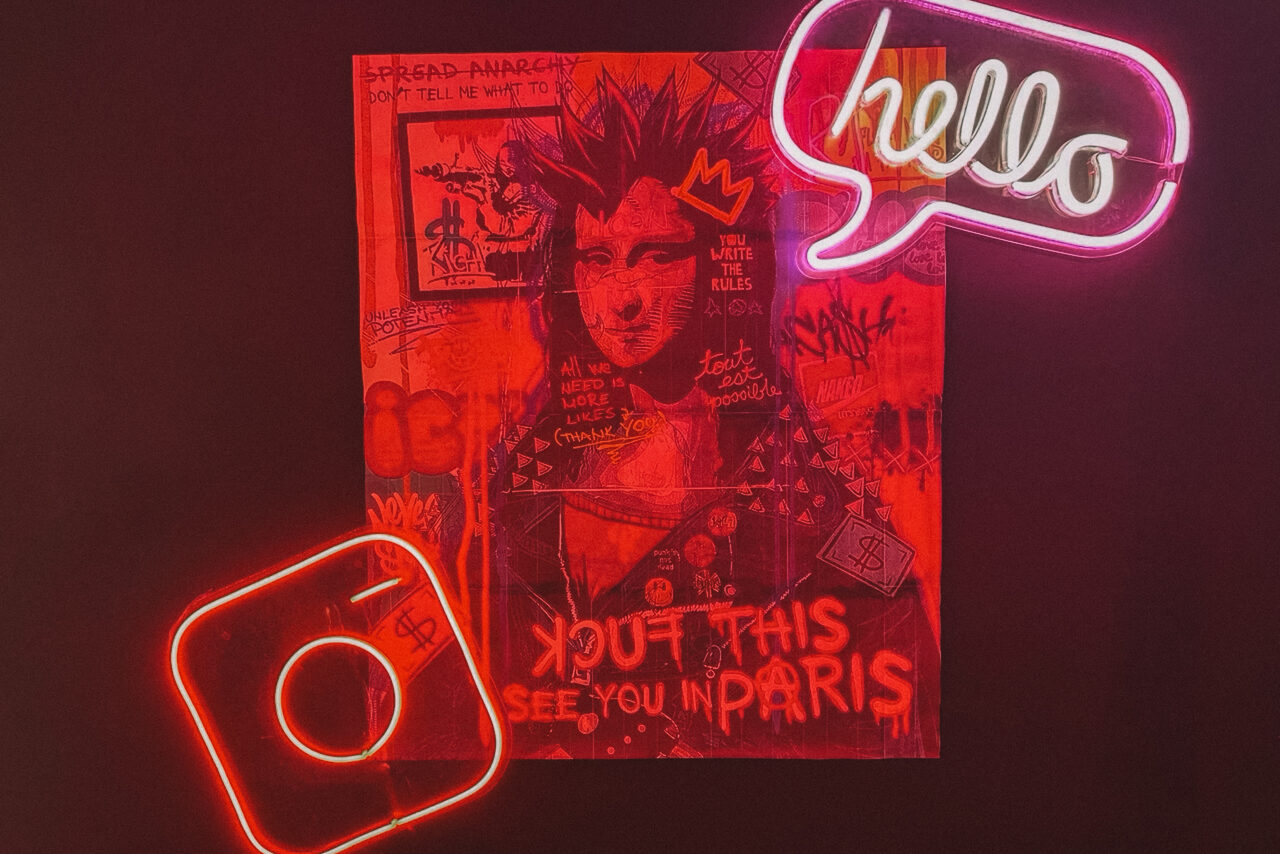 Арендовать Авангард. Яркий зал с авторским дизайном