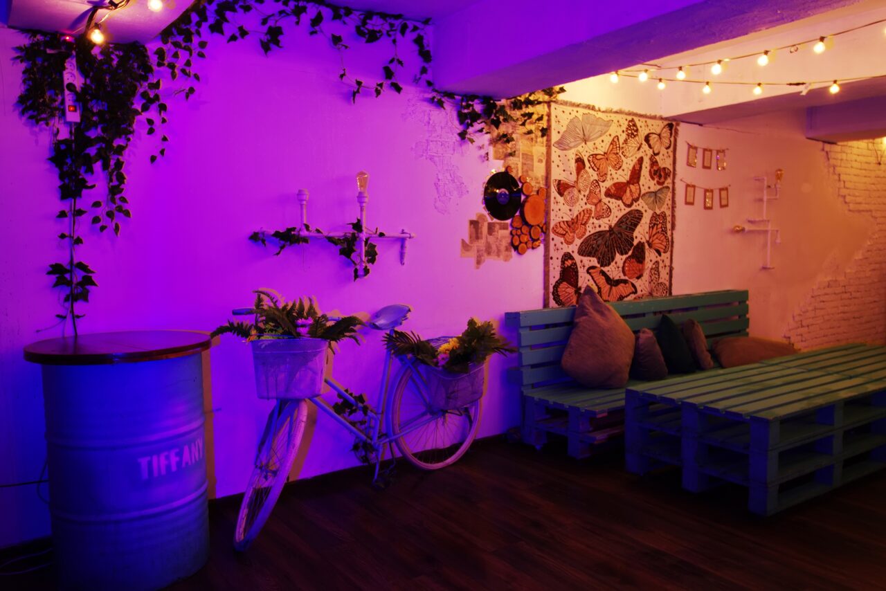 Арендовать  Тиффани. Лофт с авторской мебелью