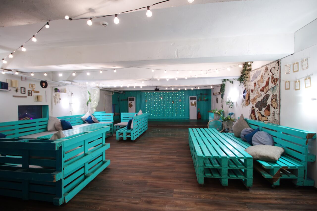 Арендовать  Тиффани. Лофт с авторской мебелью