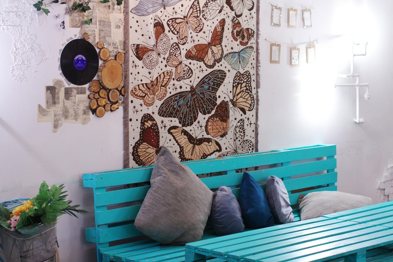 Арендовать  Тиффани. Лофт с авторской мебелью