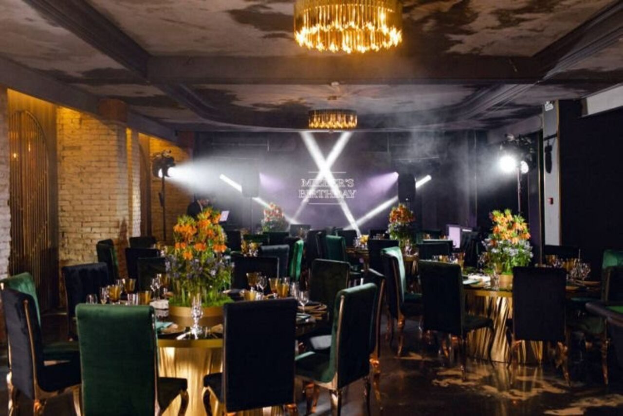 Арендовать Portal Hall. Двухэтажный стилизованный лофт