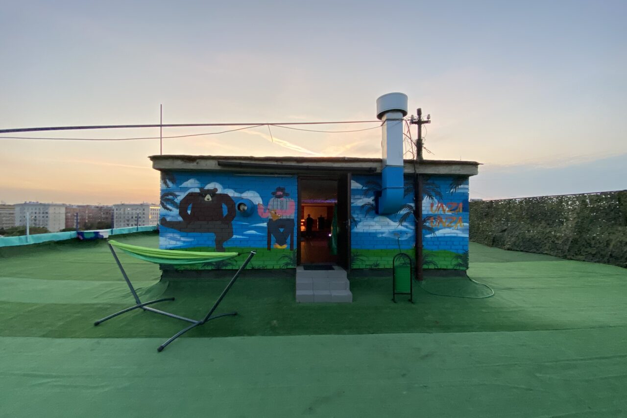 Арендовать Лофт в стиле унца-унца с выходом на крышу