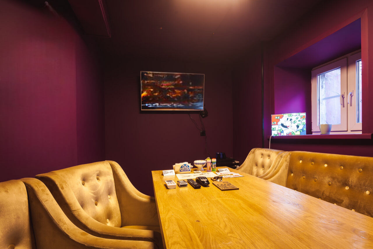 Арендовать Cinema Лофт-кальянная в стиле кино