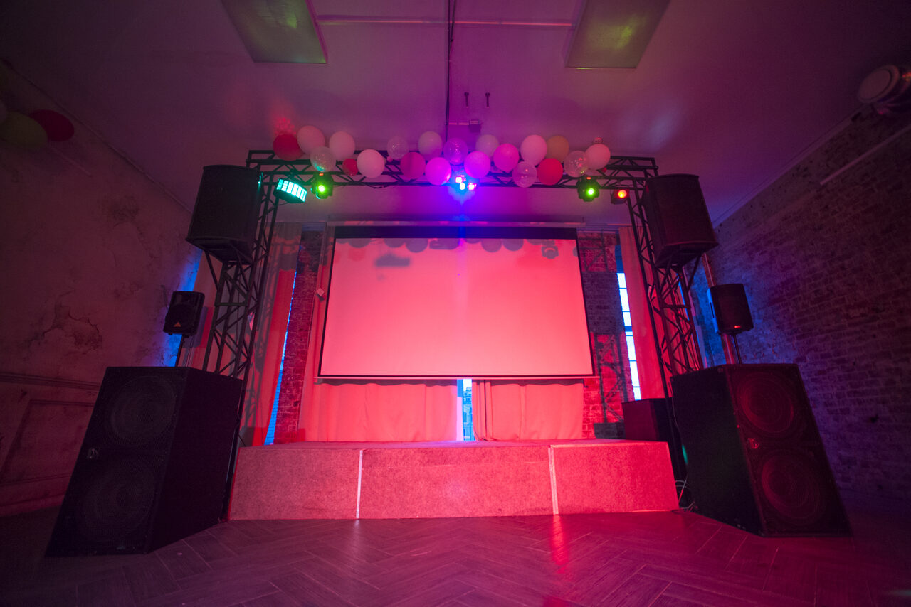 Арендовать Loft 120кв.м. для детских праздников