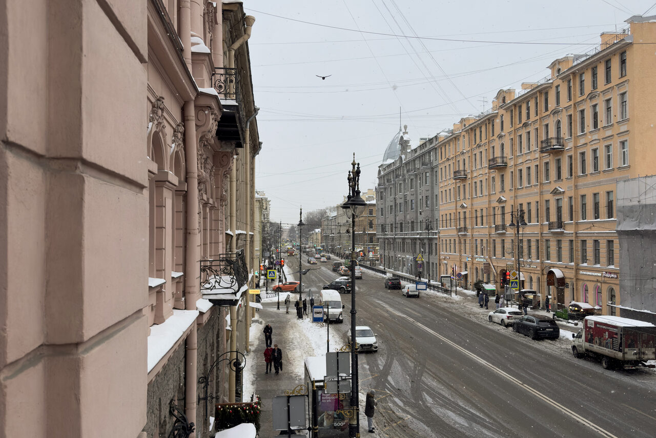 Арендовать Малый зал в классическом стиле для различных мероприятий