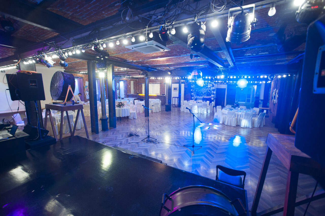 Арендовать Большой исторический лофт