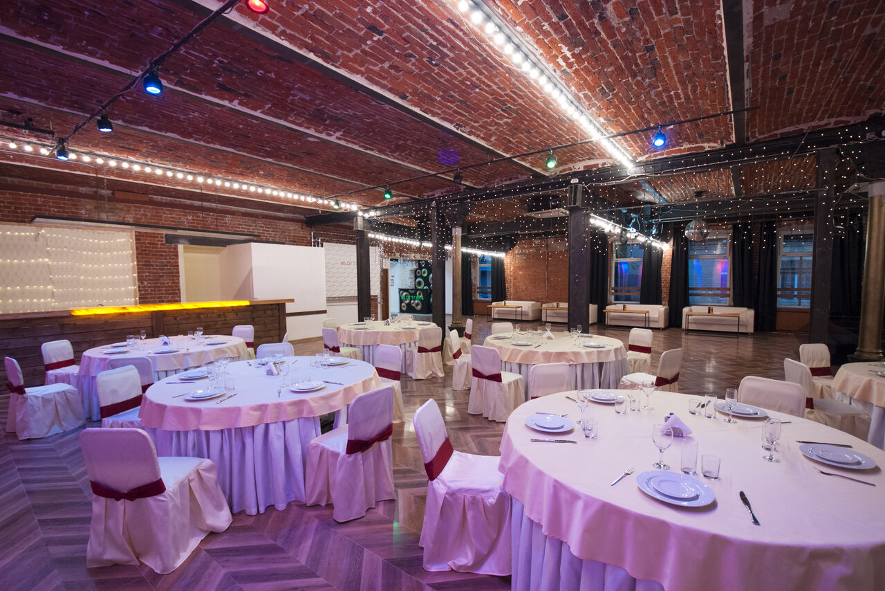 Арендовать Большой исторический лофт