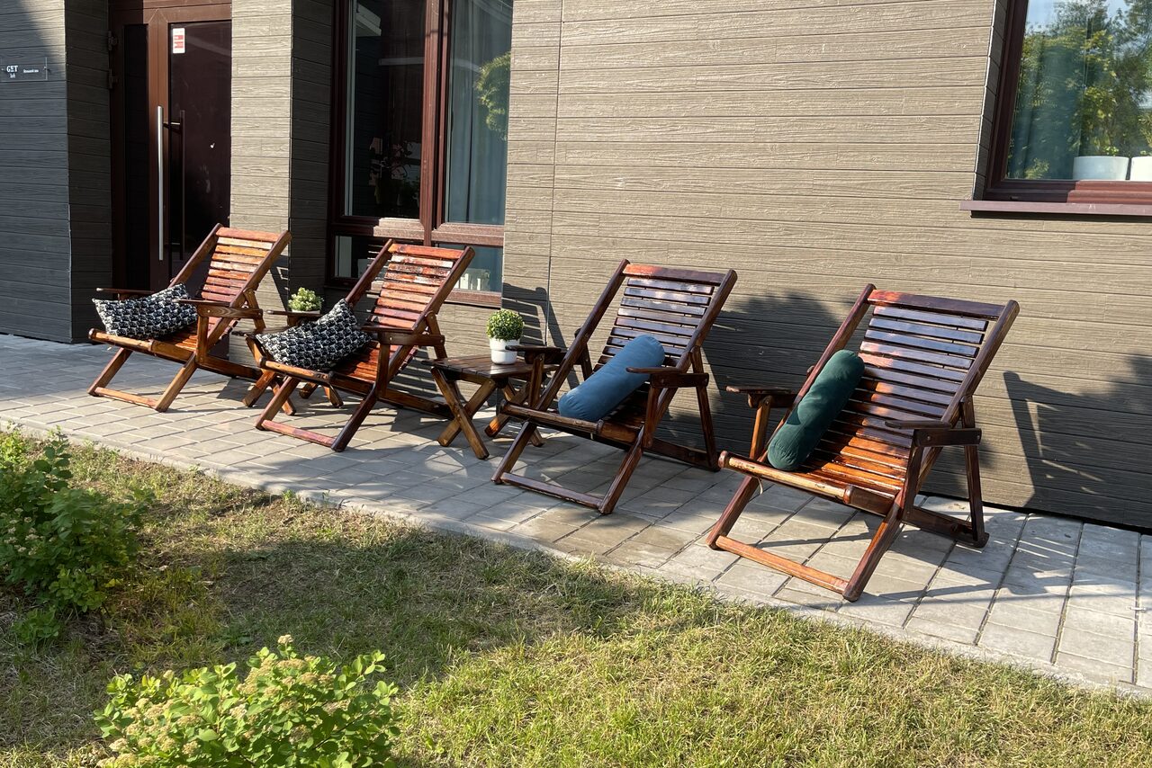 Арендовать Лофт-конструктор с мягкими диванами