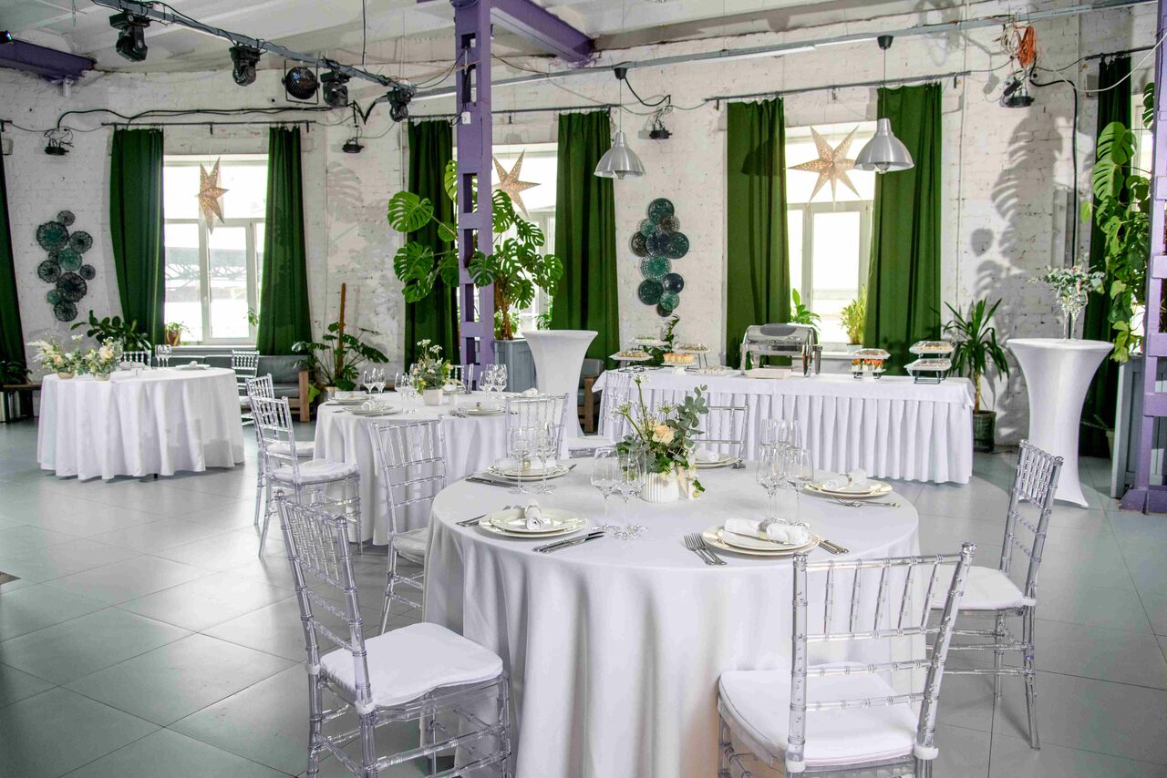 Арендовать Semicircular ecoloft with unique illumination