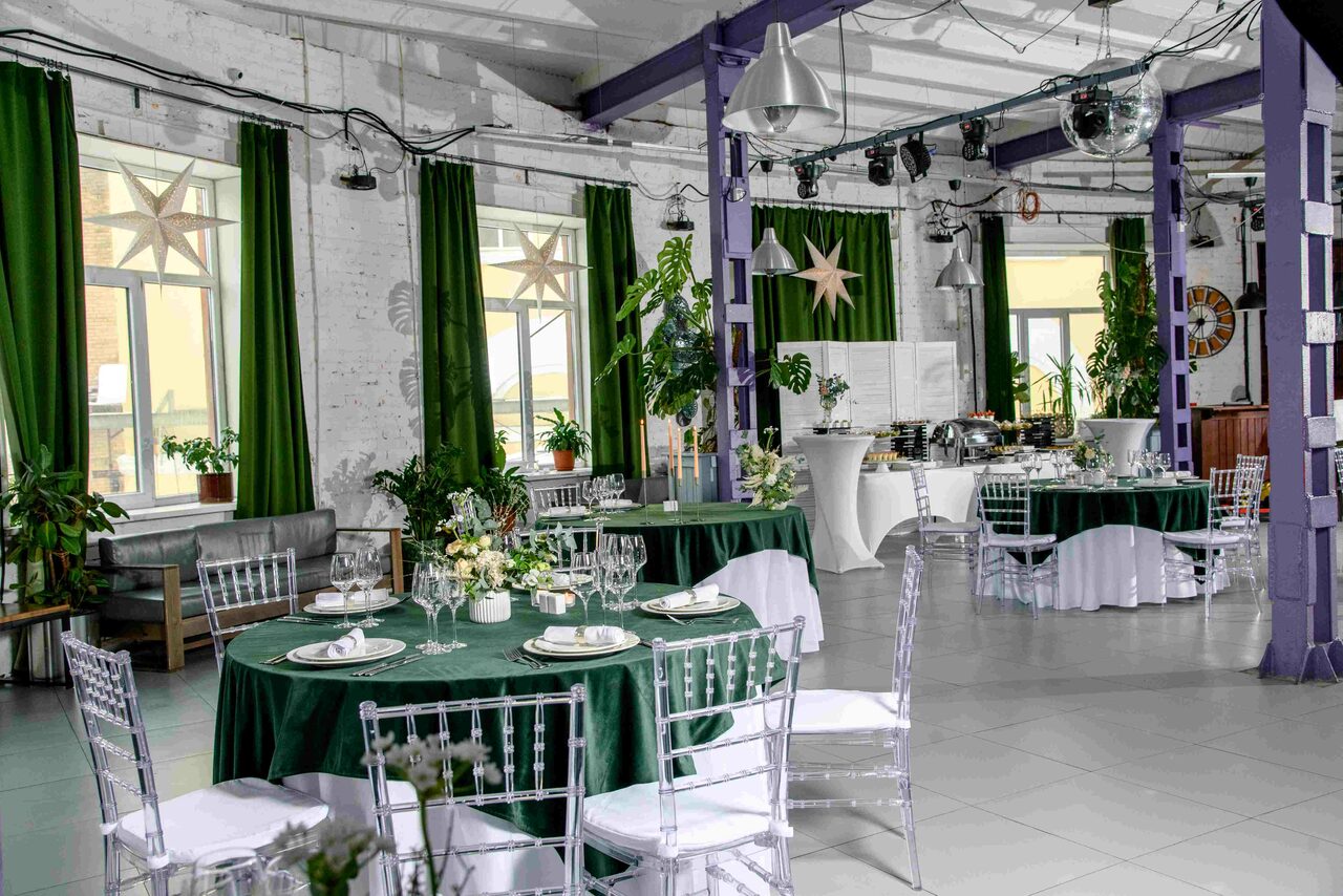 Арендовать Semicircular ecoloft with unique illumination