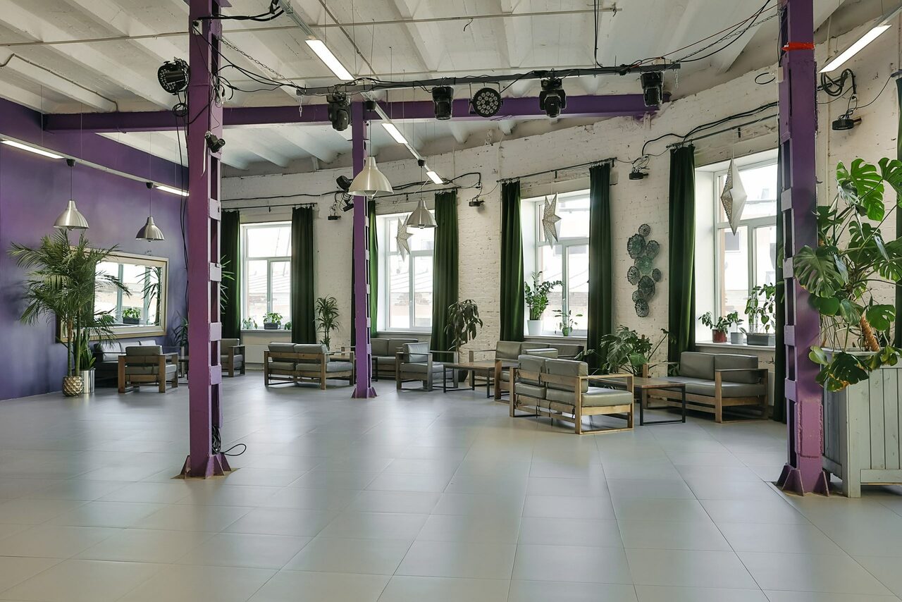 Арендовать Semicircular ecoloft with unique illumination