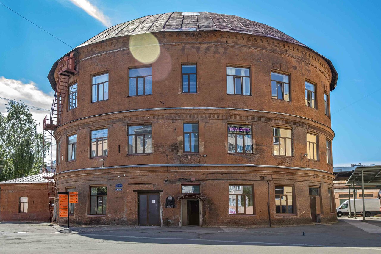 Арендовать Semicircular ecoloft with unique illumination