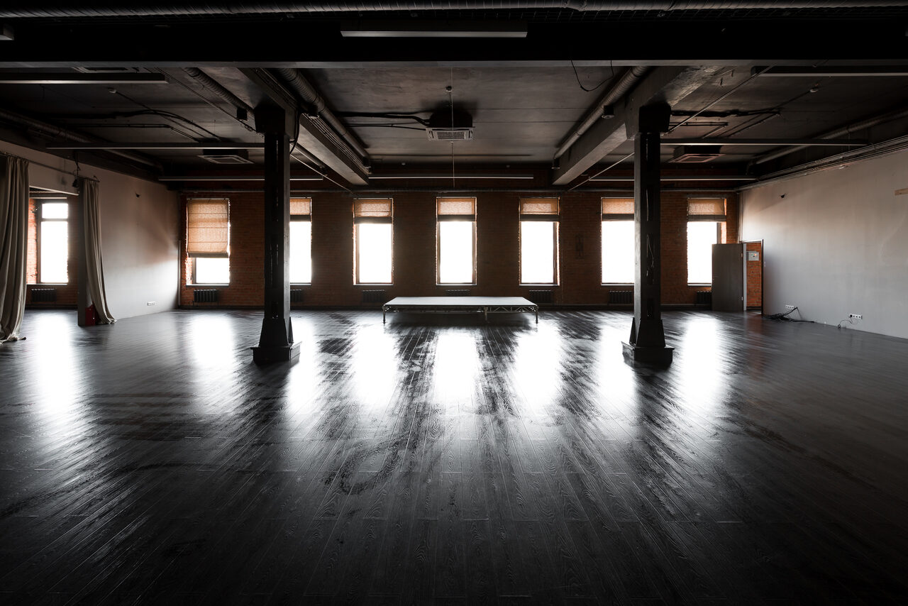 Арендовать Пространство в индустриальном стиле