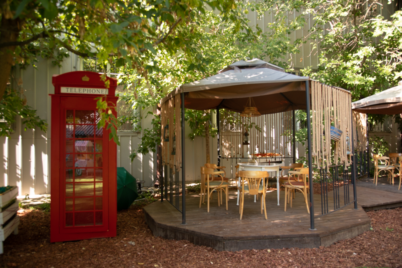 Арендовать Лофт с территорией под открытым небом