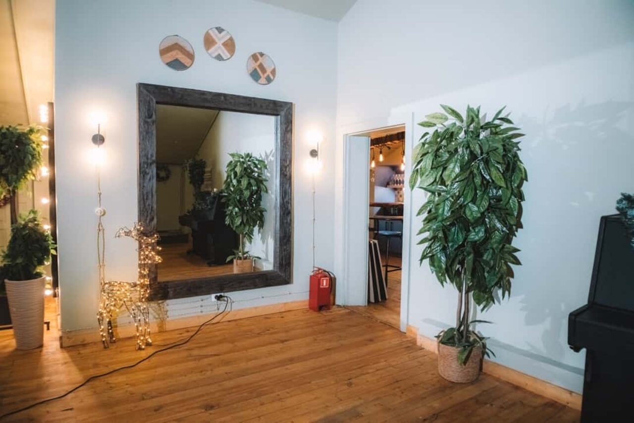 Арендовать Лофт с территорией под открытым небом