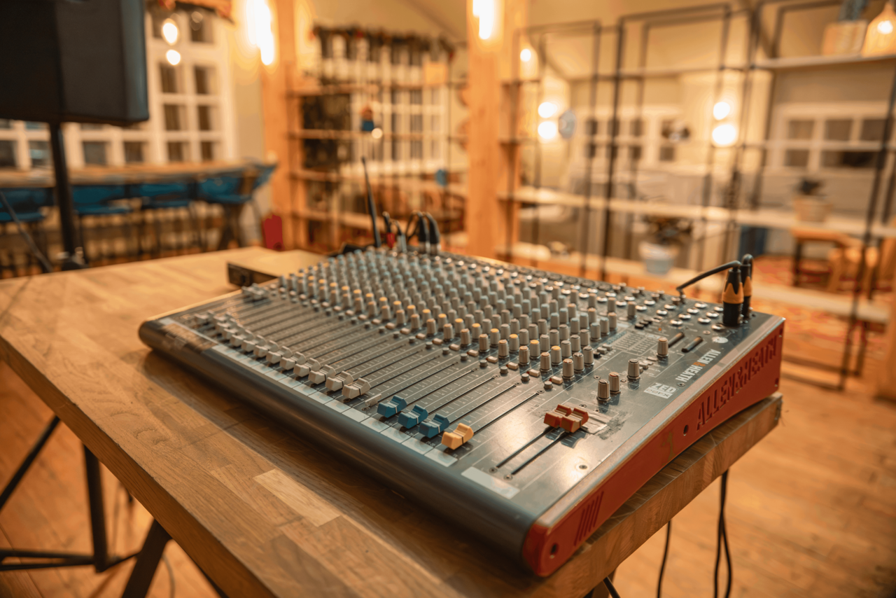 Арендовать Лофт с территорией под открытым небом