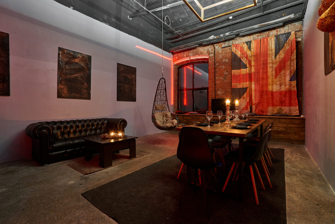 Арендовать Двухэтажный британский лофт