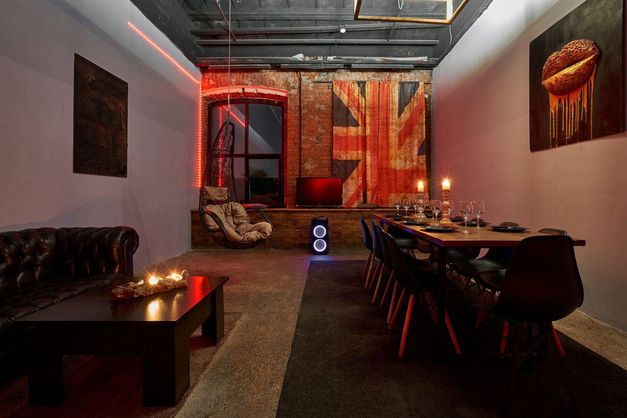 Арендовать Двухэтажный британский лофт